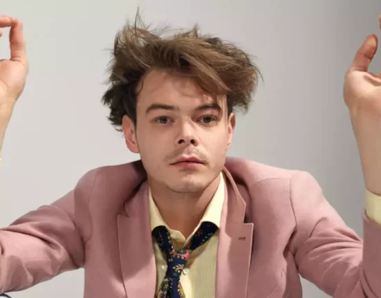 Charlie Heaton