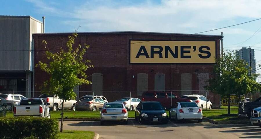 Arne's Warehouse